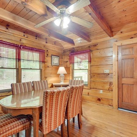 Cabin With Hot Tub About 6 Mi To Downtown Gatlinburg! Exterior foto