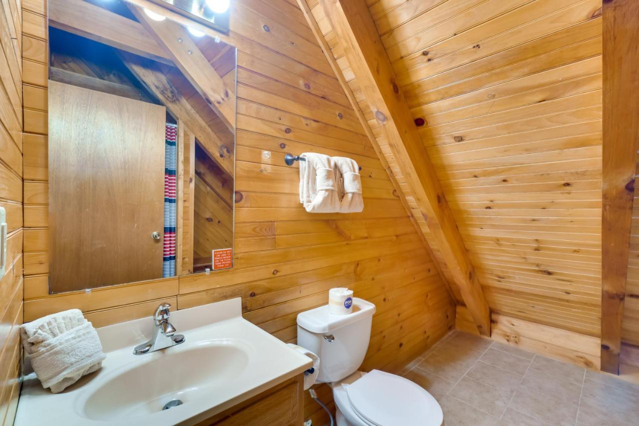 Cabin With Hot Tub About 6 Mi To Downtown Gatlinburg! Exterior foto
